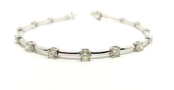 CUSHION DIAMOND STATION BRACELET IN WHITE GOLD AD NO. 2371