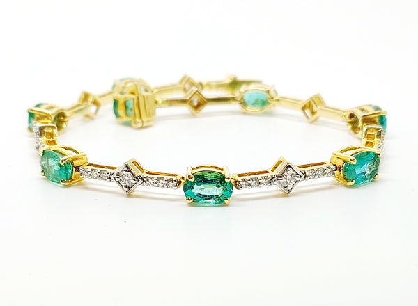 Emerald And Round Diamond Bracelet In 14k Yellow Gold AD NO: 1744