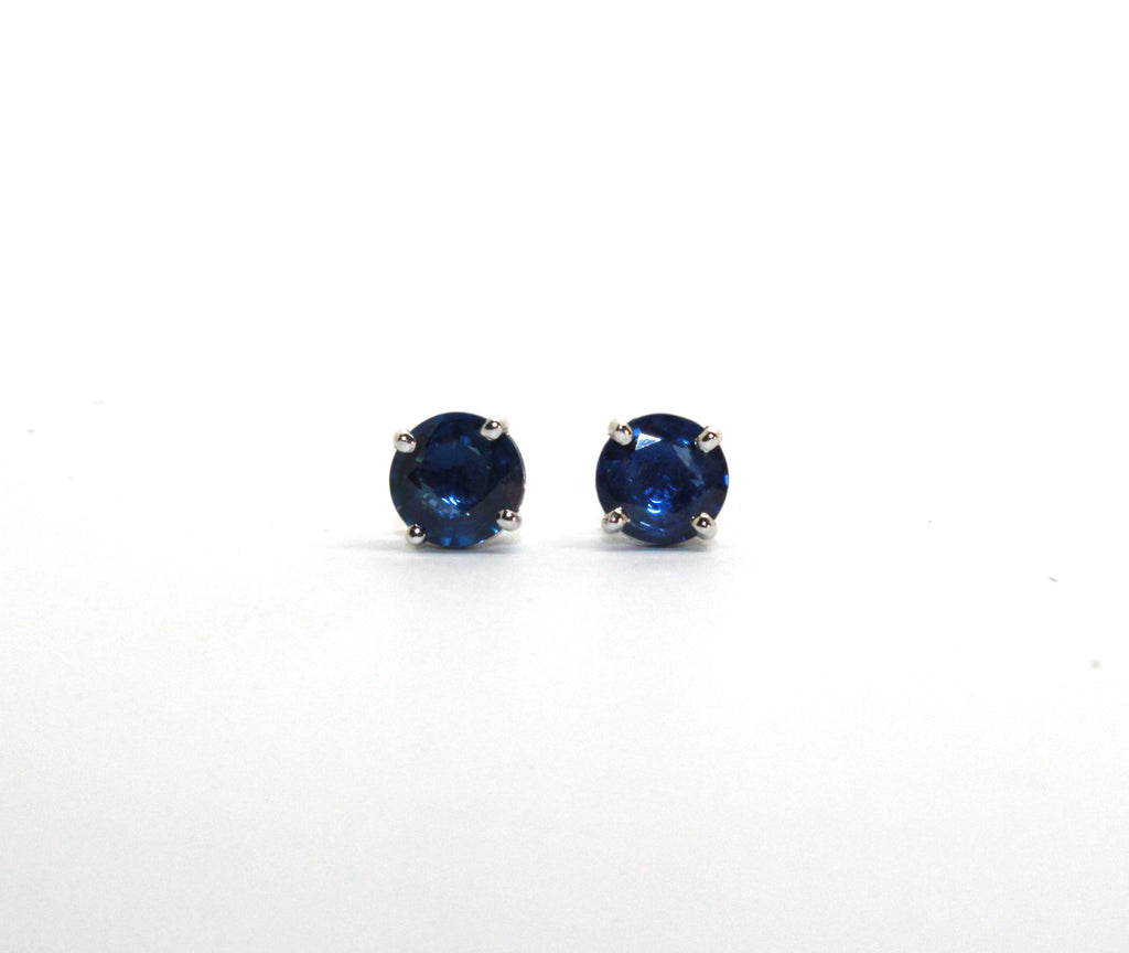 Blue Sapphire Stud Earrings in 14k White Gold