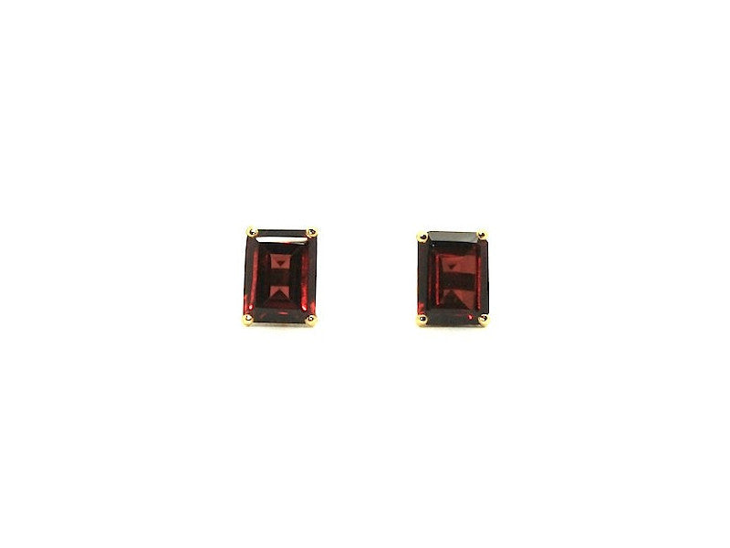 Garnet Studs with Emd Cut